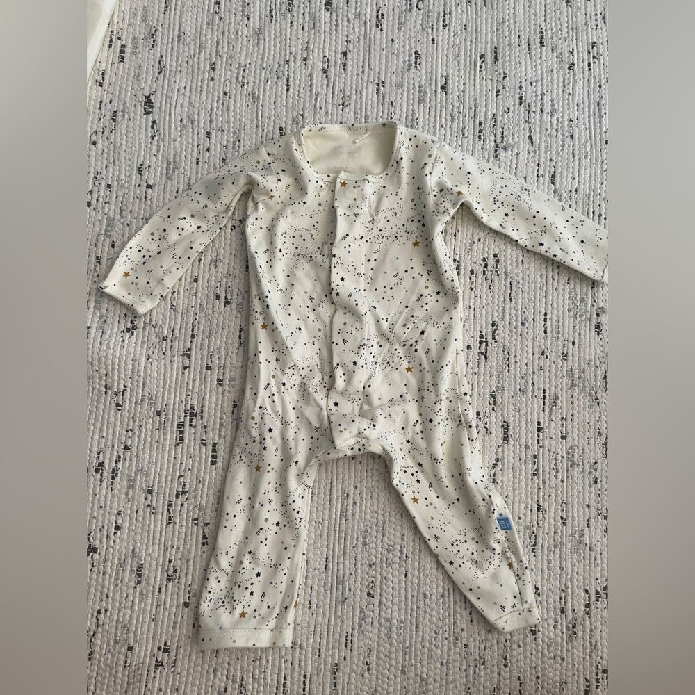 EUC Organic magnetic me coveralls